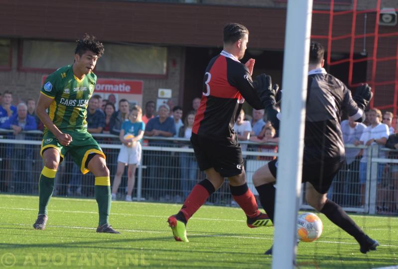 Yuying Zhang, ADO Den Haag , HVV Laakkwartier, oefenwedstrijd