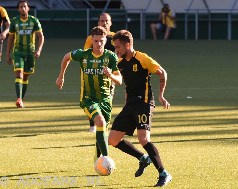 ADO Den Haag , Aris Thessaloniki, Danny Bakker, Nicolas Colazo