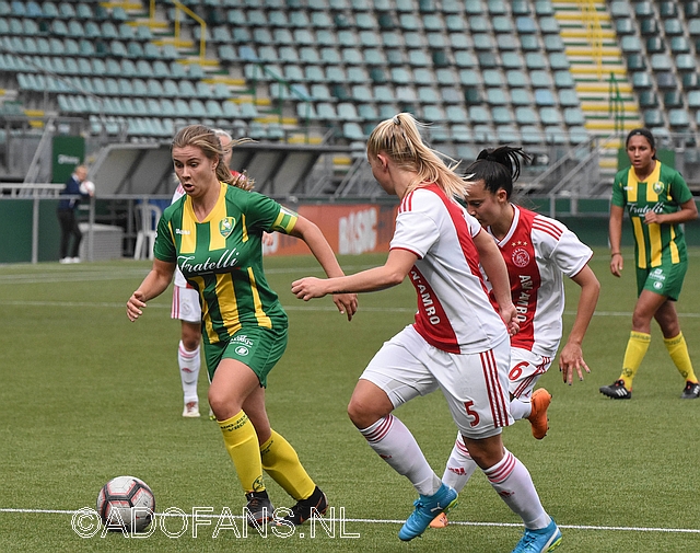 ADO Den Haag Vrouwen, Victoria Pelova