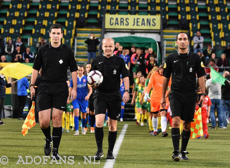 Vrouwenvoetbal, ADO Den Haag , FC Twente, Scheidsrechter Raymond Meilink