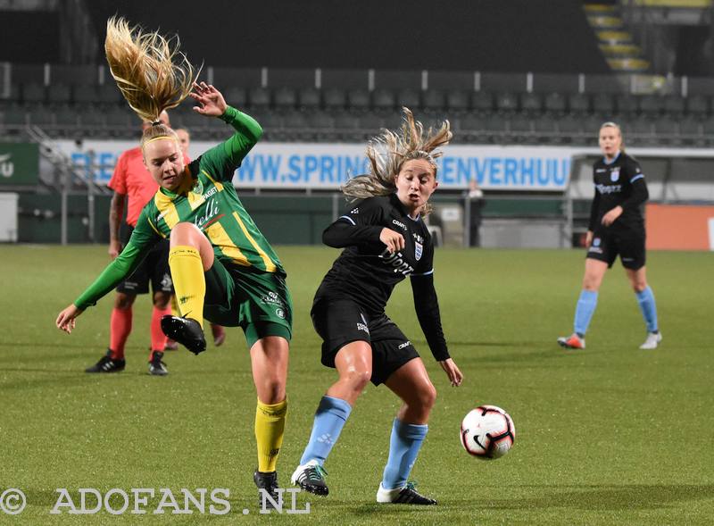 Vrouwenvoetbal ADO Den Haag wint van Pec Zwolle