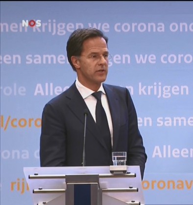 Mark Rutte, geen voetbal tot 1 september