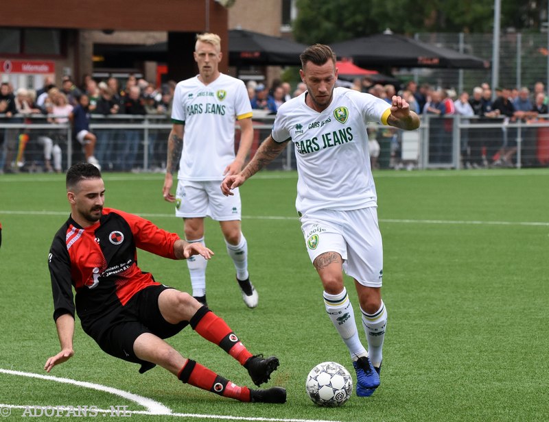 oefenwedstrijd HVV Laakkwartier ADO Den Haag