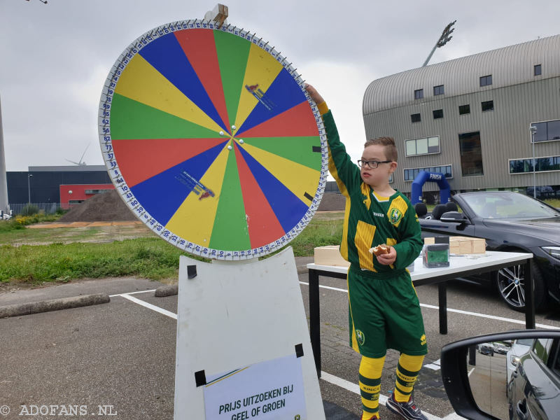 ADO Den Haag Drive thru tenue verkoop