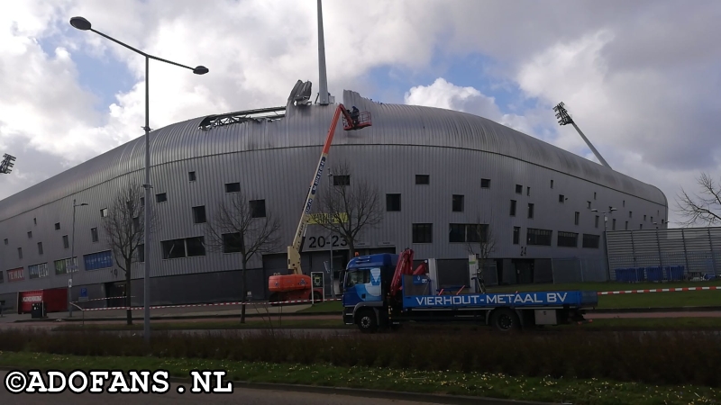 Schade dak Cars Jeans stadion ADO Den Haag