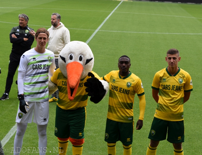 ADO Den Haag Team presenatie seizoen 2021-2022