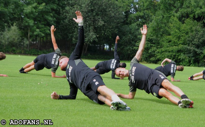 foto's eerste training ADO Den Haag  seizoen 2022-2023