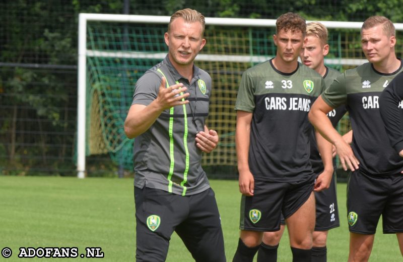 foto's eerste training ADO Den Haag  seizoen 2022-2023