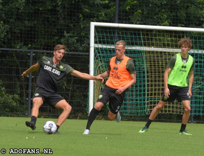 foto's eerste training ADO Den Haag  seizoen 2022-2023