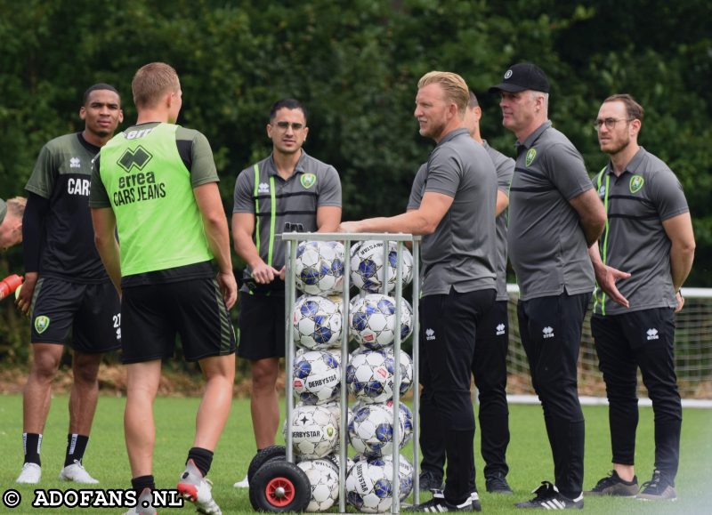 foto's eerste training ADO Den Haag  seizoen 2022-2023