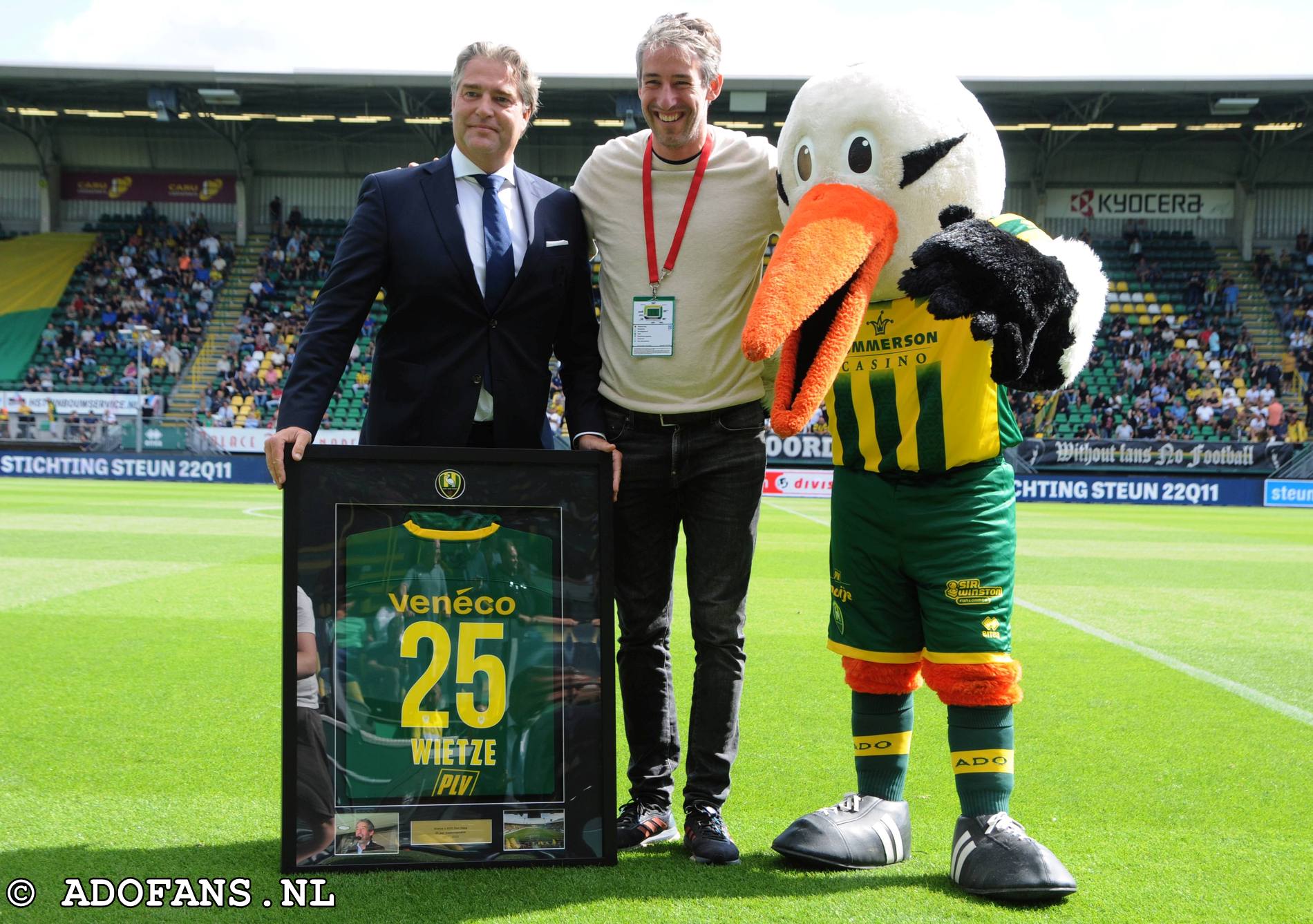 ADO Den Haag Wint van jong Ajax