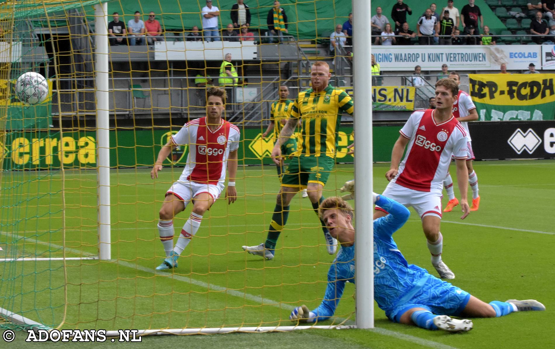 ADO Den Haag Wint van jong Ajax