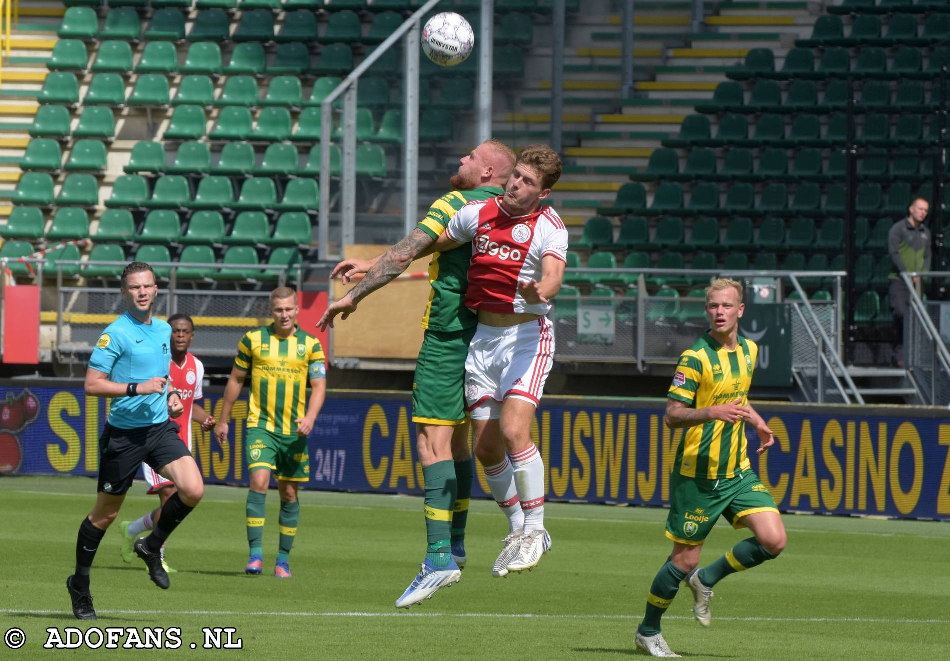 ADO Den Haag Wint van jong Ajax