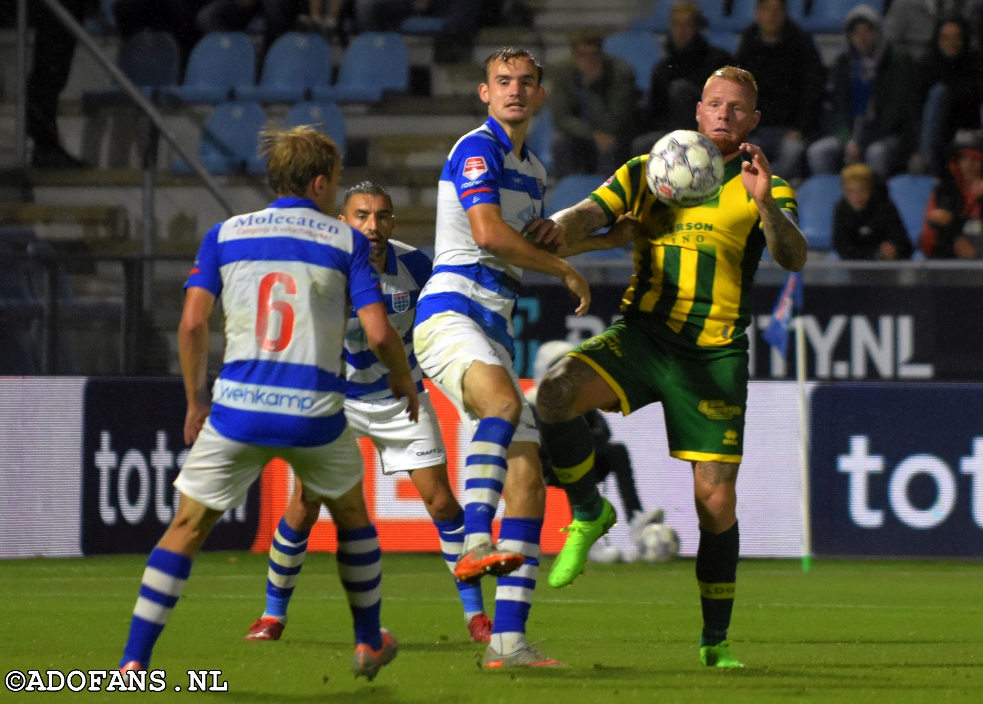 ADO Den Haag wint uit van PEC Zwolle