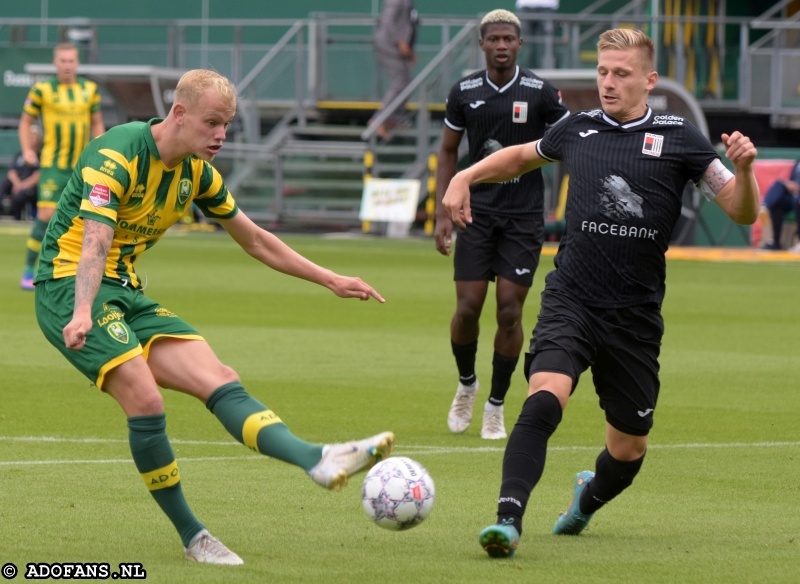 Oefenwedstrijd ADO Den Haag - RWD Molenbeek