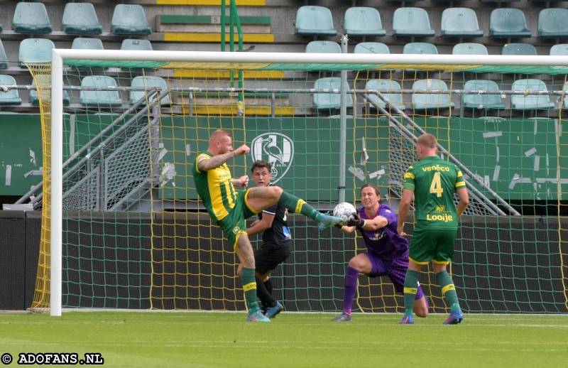 Oefenwedstrijd ADO Den Haag - RWD Molenbeek