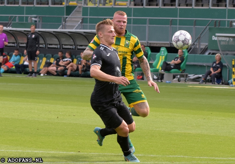 Oefenwedstrijd ADO Den Haag - RWD Molenbeek