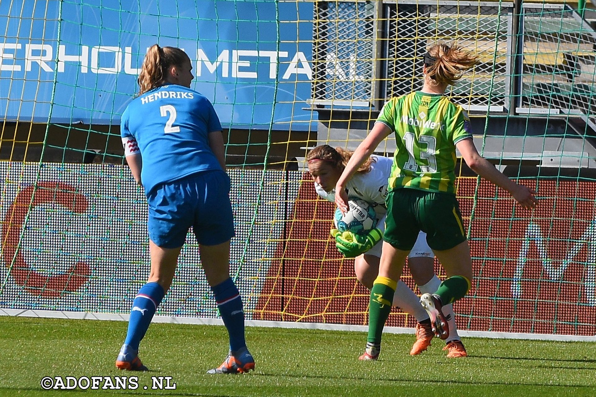 Vrouwenvoetbal KNVB Beker ADO DEN HAAG  PSV 