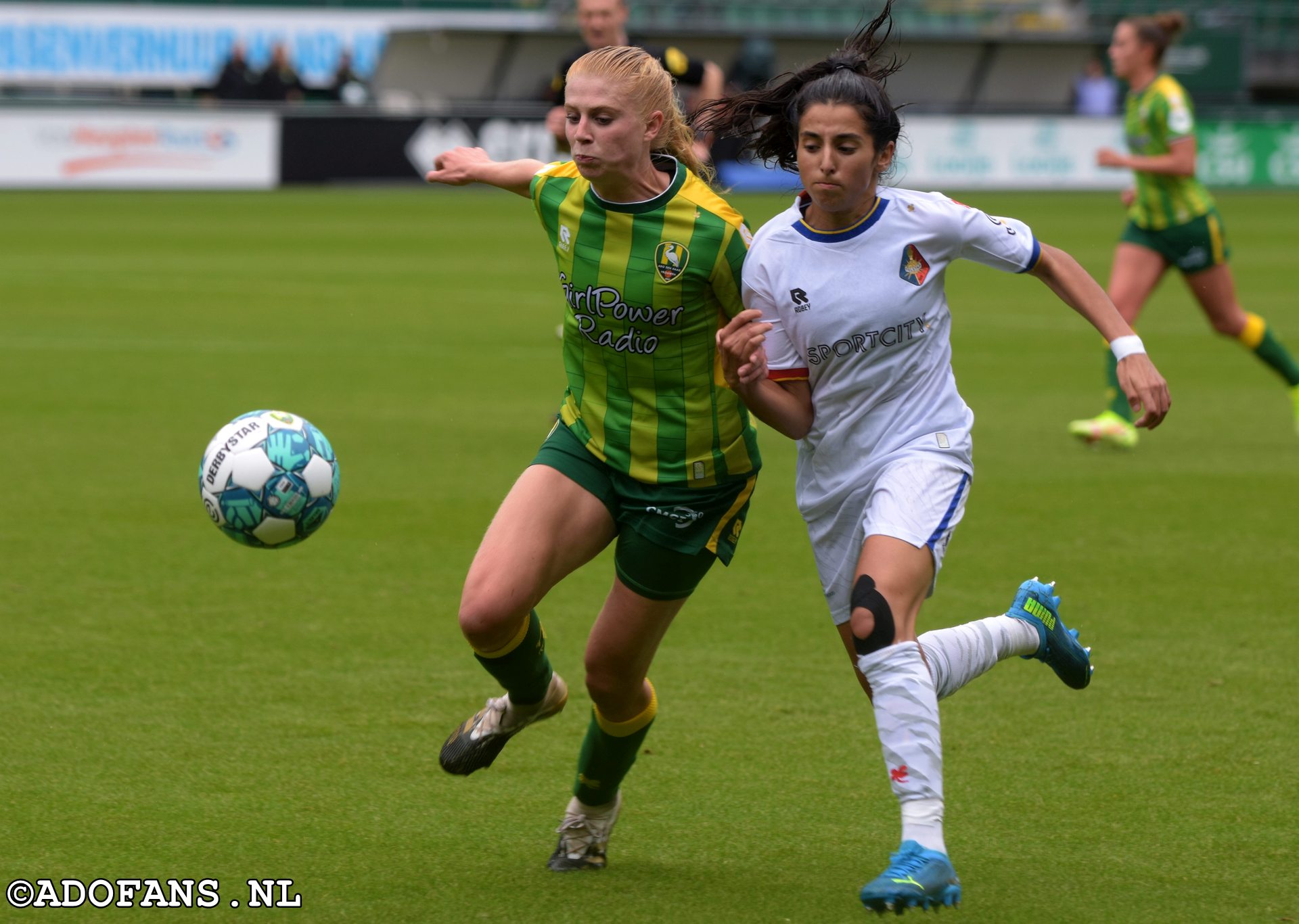 ADO Den Haag Vrouwen winnen van Testar 