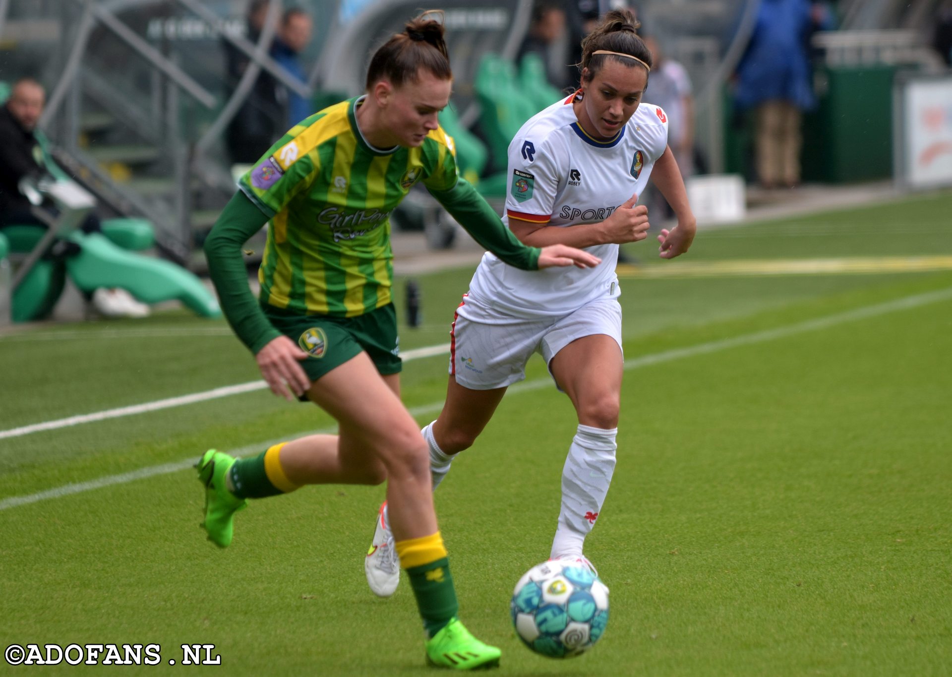 ADO Den Haag Vrouwen winnen van Testar 