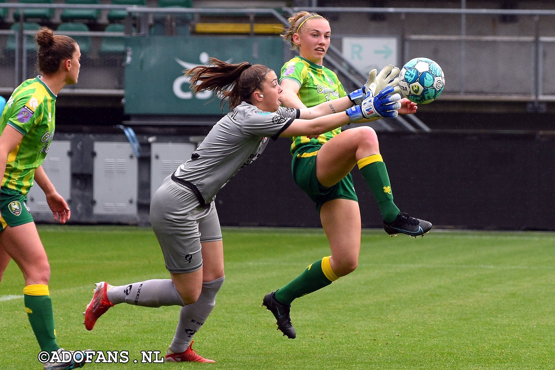 ADO Den Haag vrouwen Excelsior