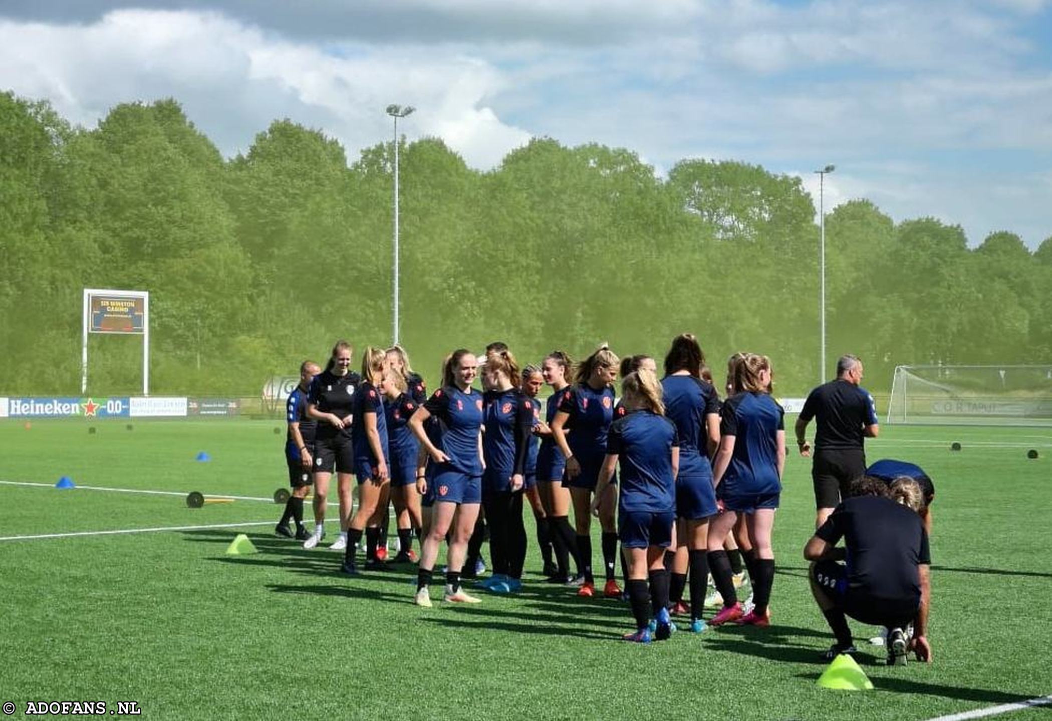 Eerste training ADO Den Haag Vrouwen