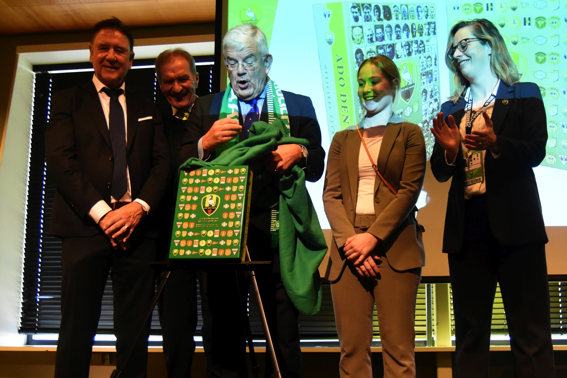 presentatie ADO Den Haag Boek