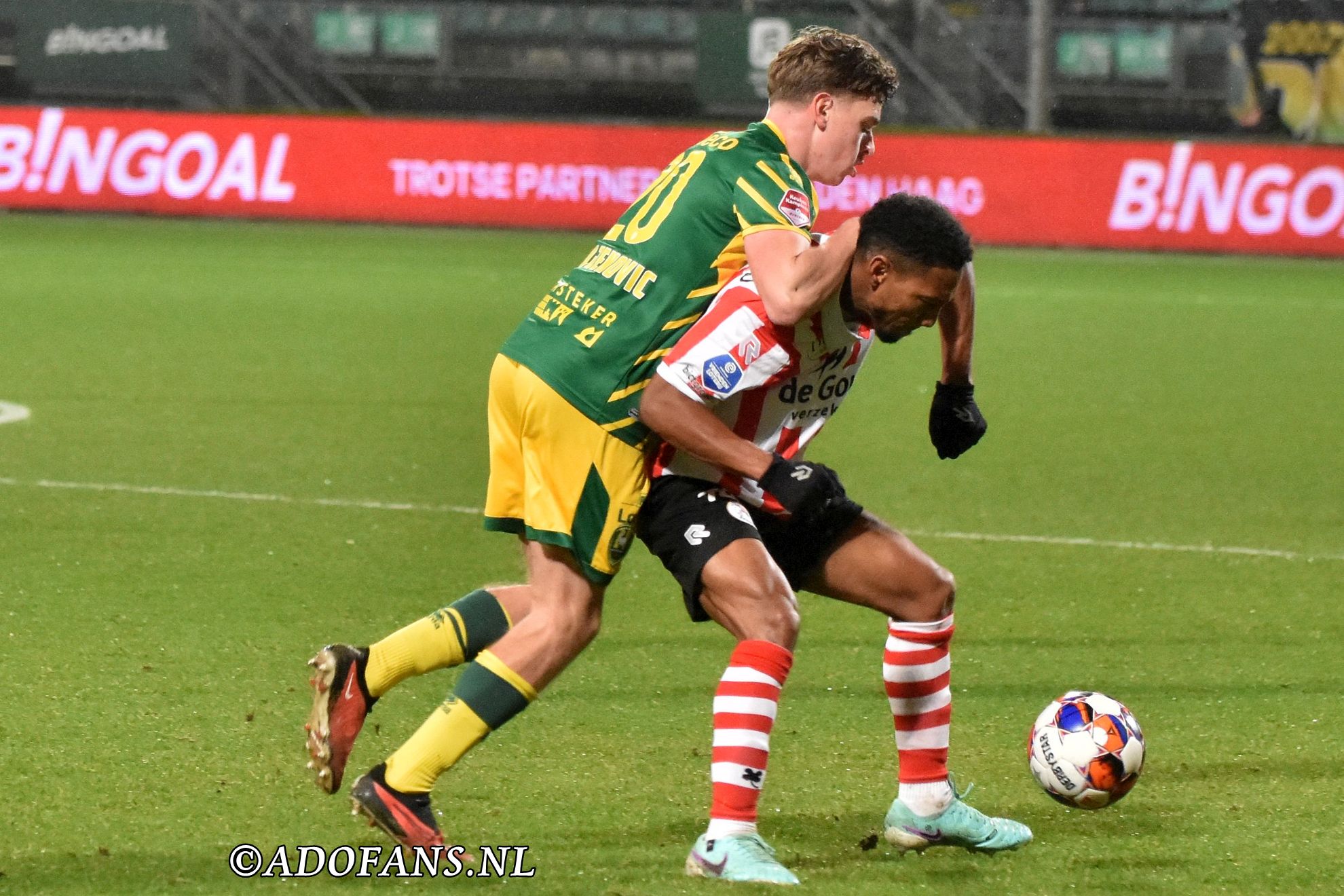 knvbbeker ADO Den Haag Verslaat Sparta Rotterdam