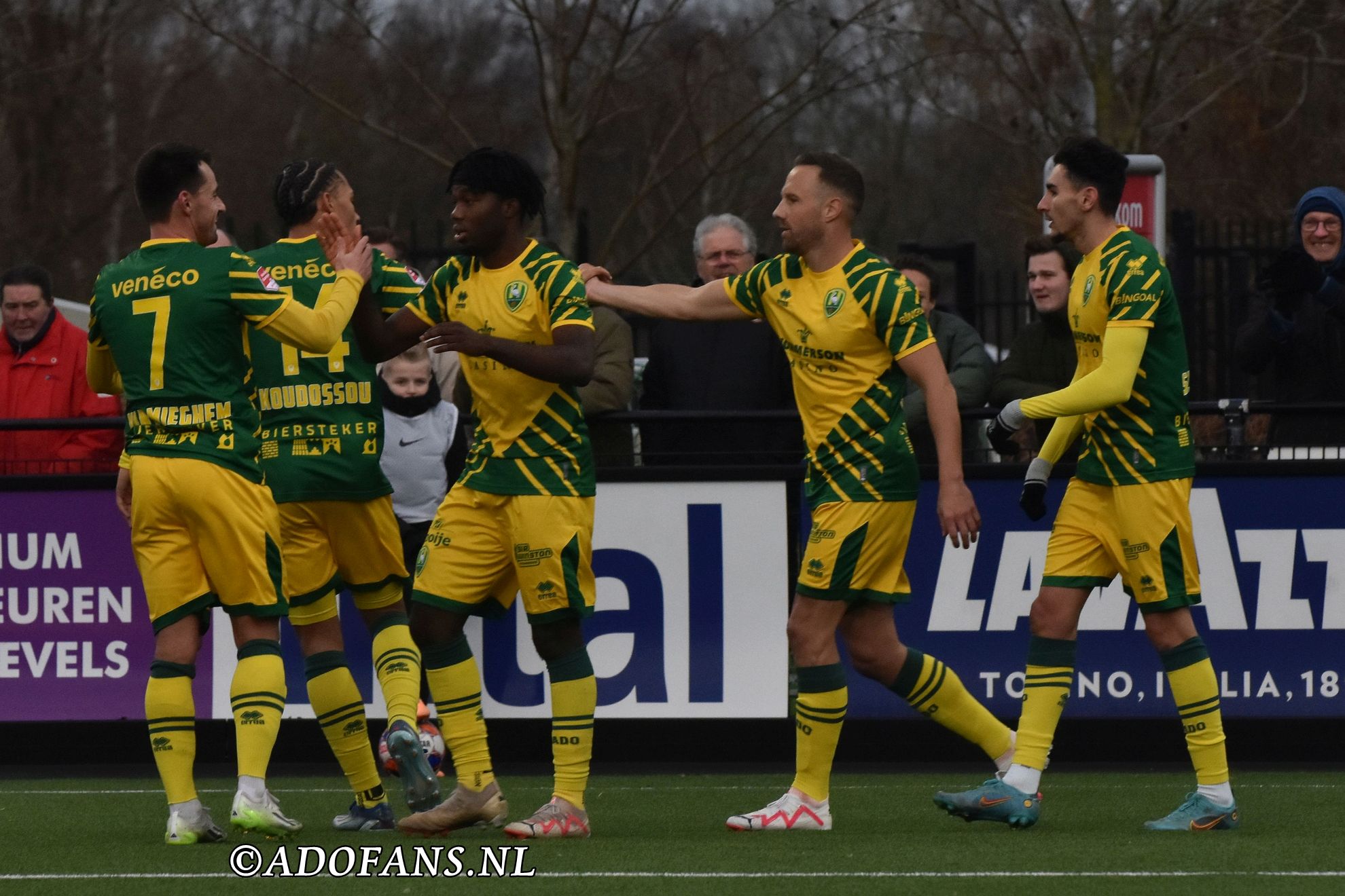 Jong AZ ADO Den Haag