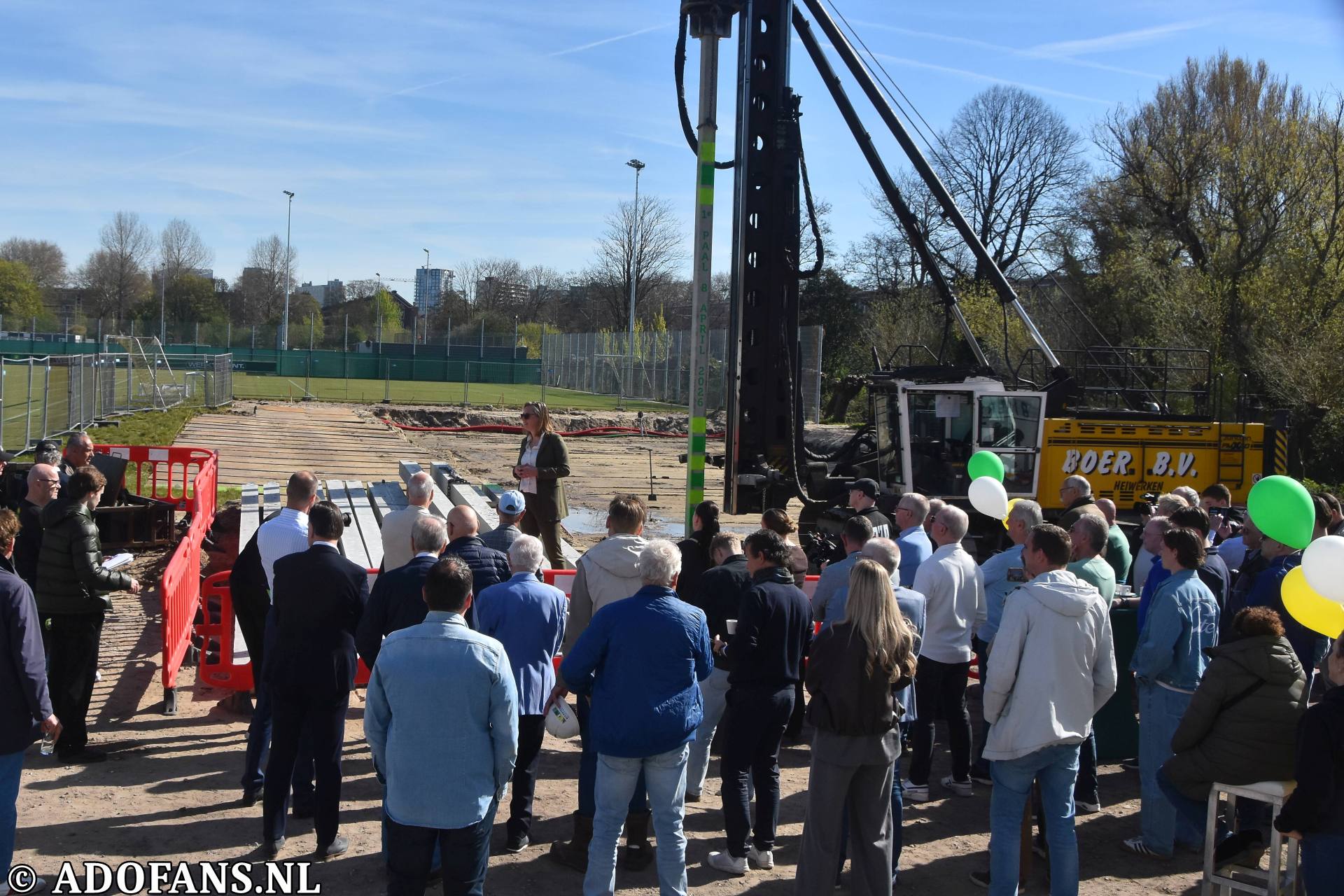 Eerste paal nieuw trainingscomplex ADO Den Haag geslagen