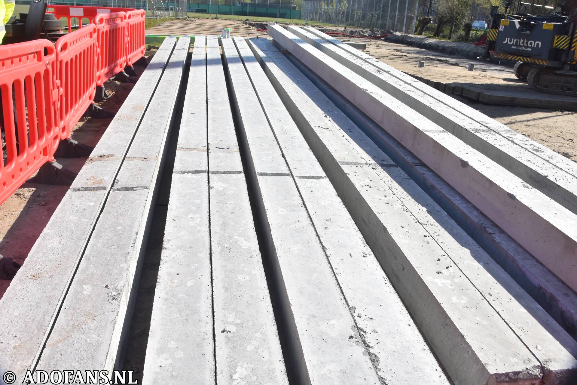 Eerste paal nieuw trainingscomplex ADO Den Haag geslagen