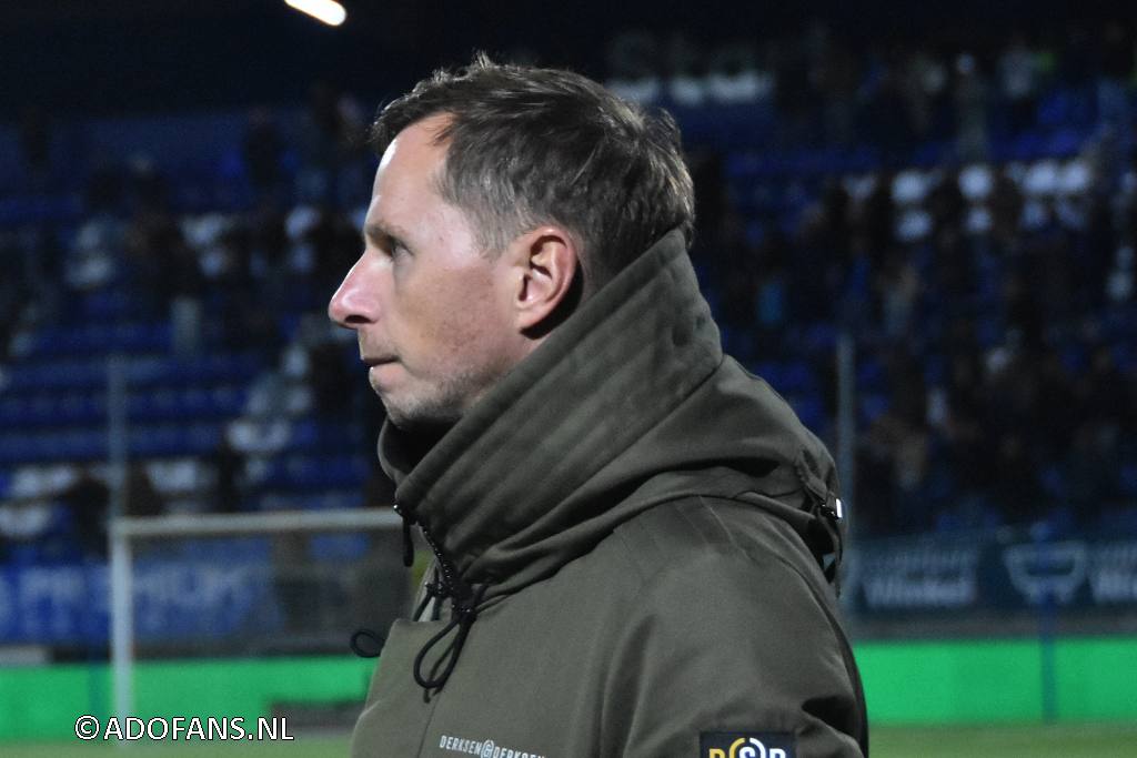 ADO DenHaag trainer Robin Peter