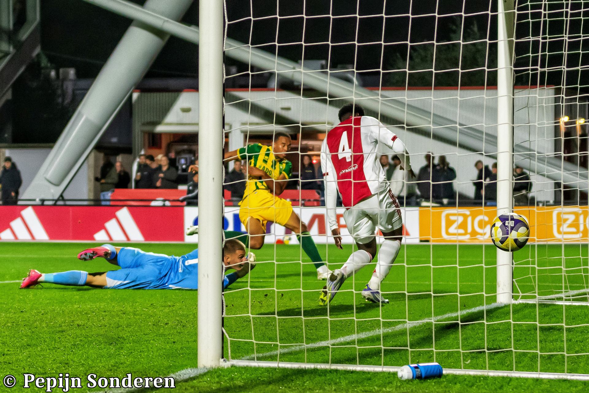 Jong Ajax ADO Den Haag  Keuken Kampioen divisie