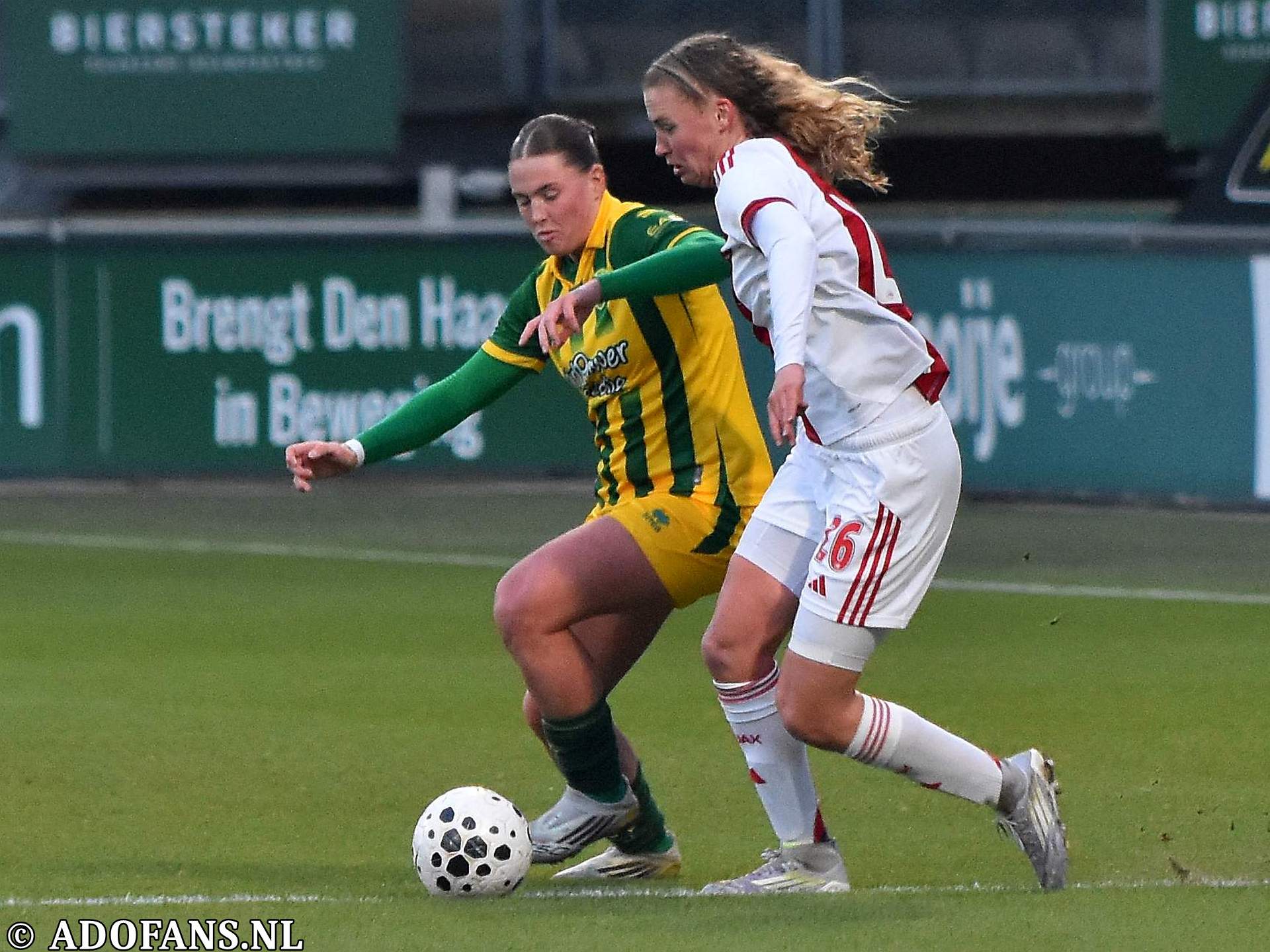 vrouwenvoetbal ADO Den Haag - Ajax 