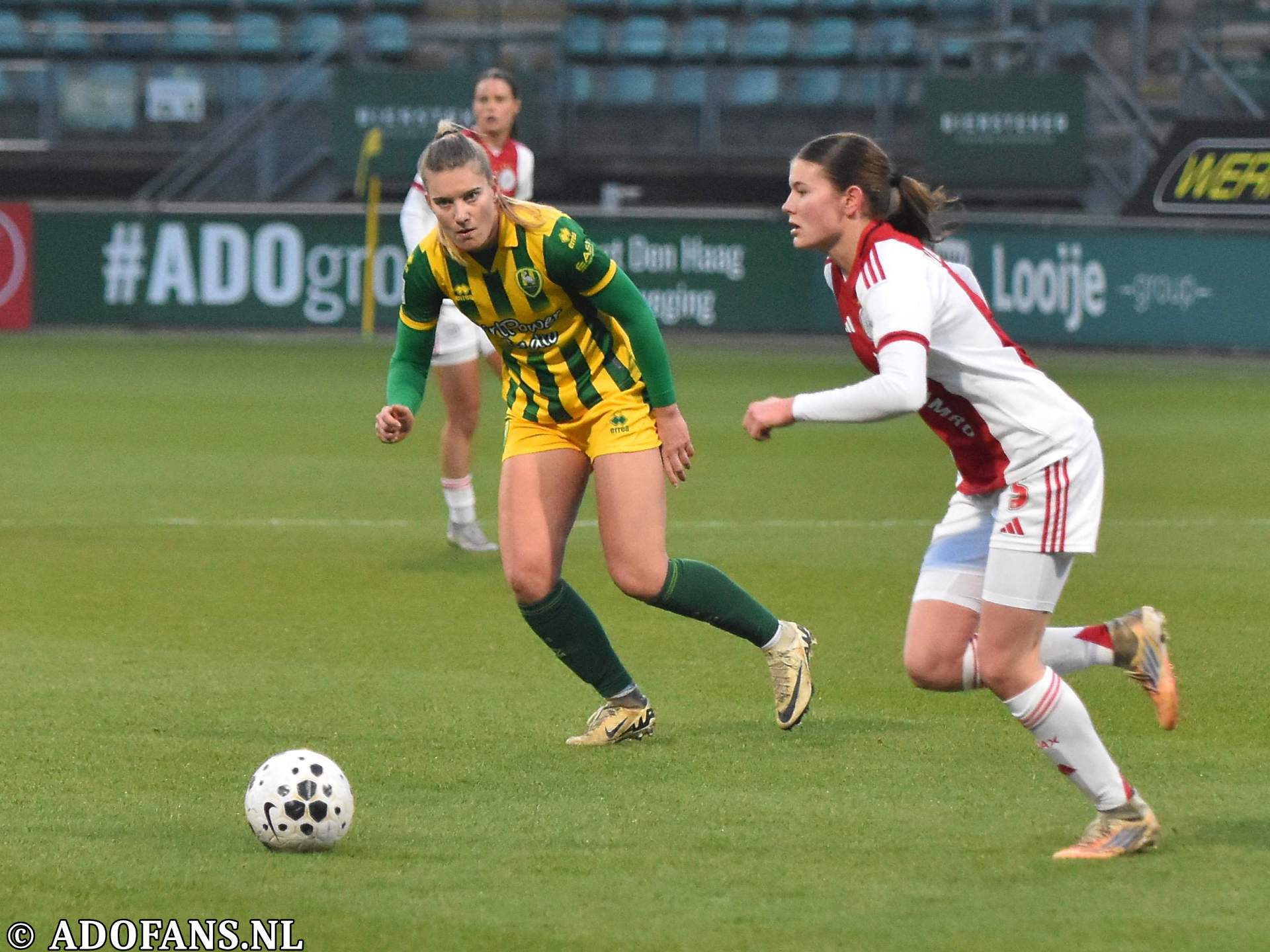 vrouwenvoetbal ADO Den Haag - Ajax 