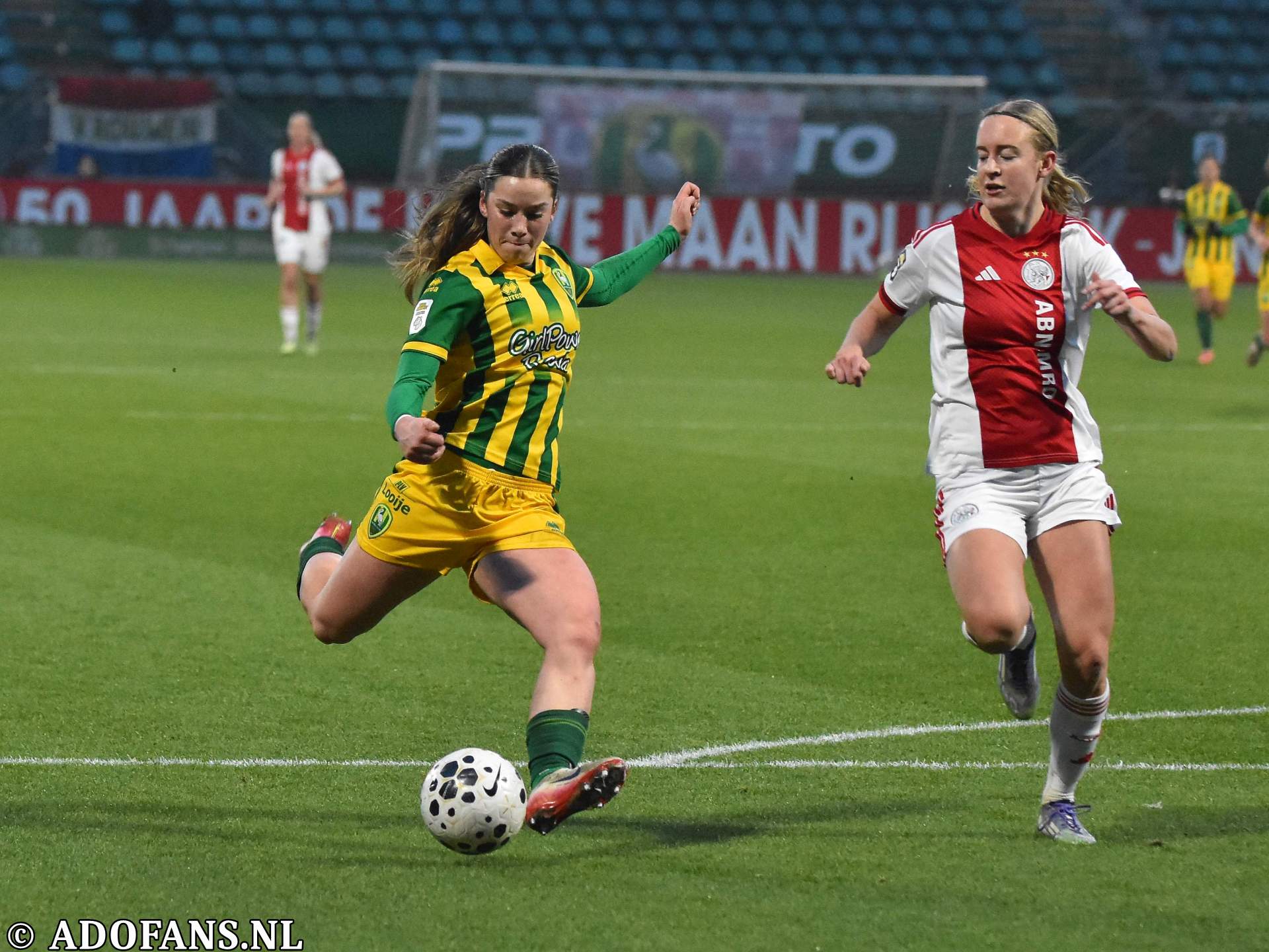 vrouwenvoetbal ADO Den Haag - Ajax 