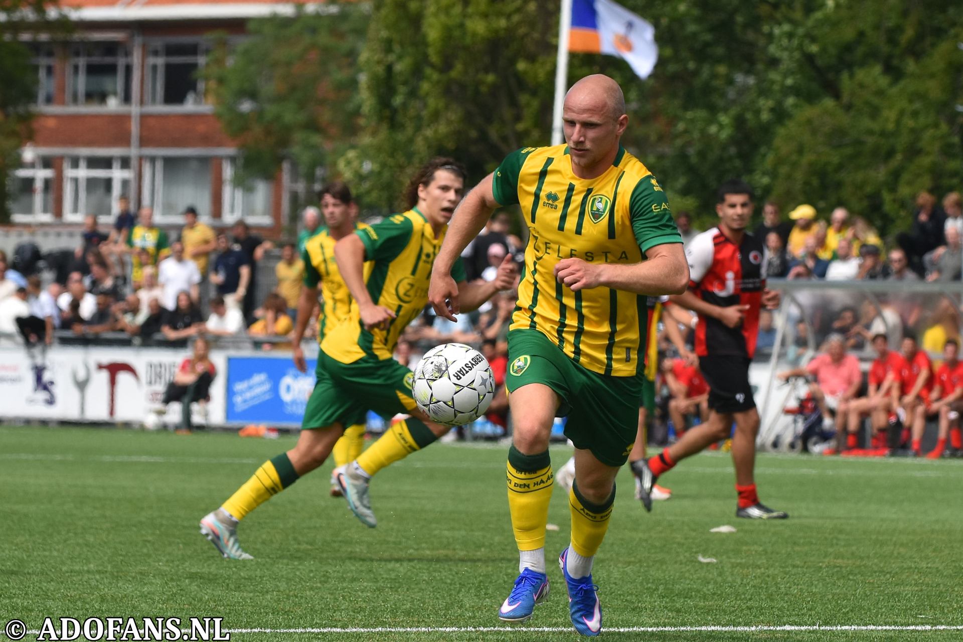 Oefenwedstrijd HVV Laakkwartier ADO Den Haag