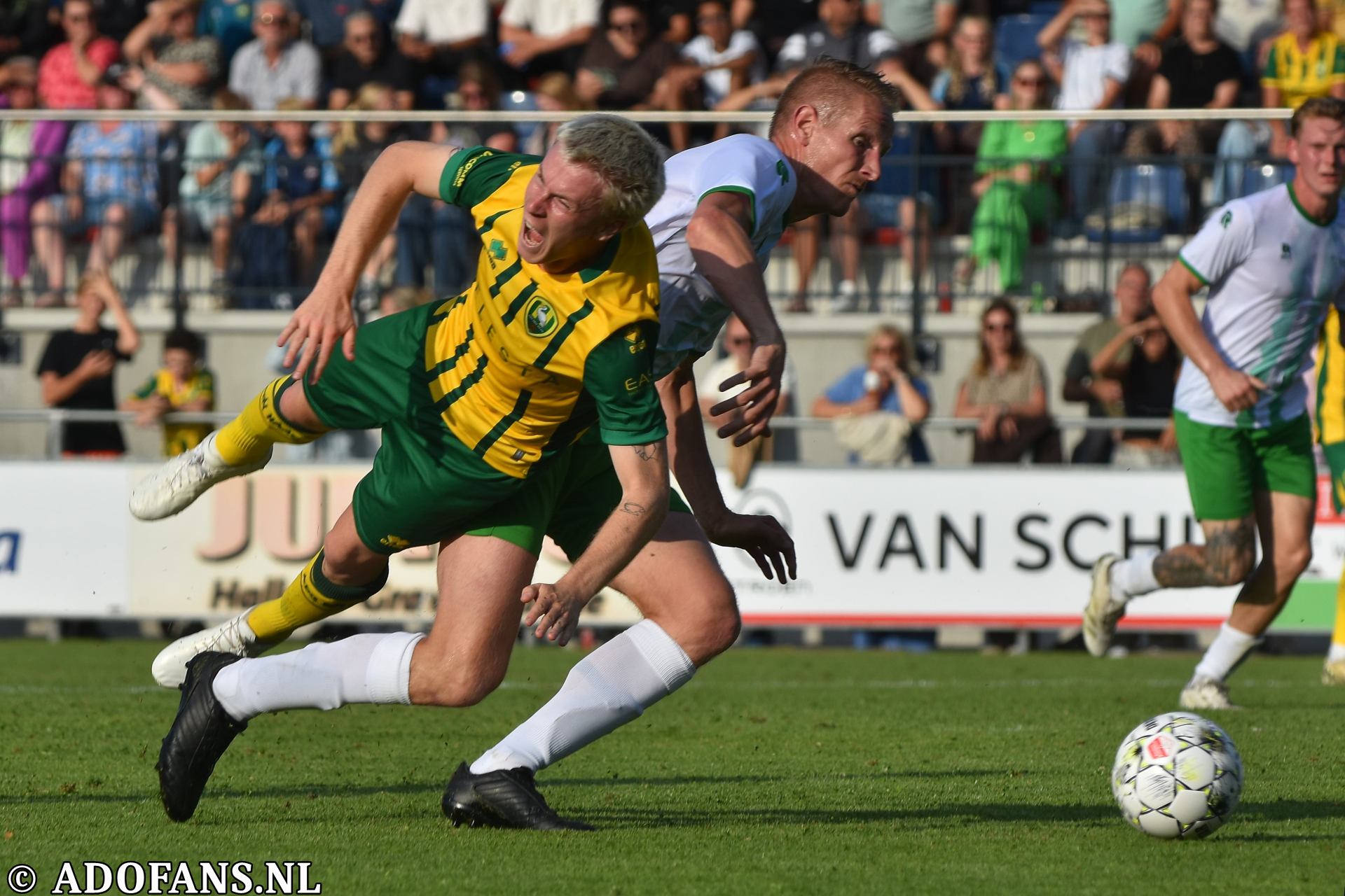 oefenwedstrijd Westlands elftal ADO Den Haag