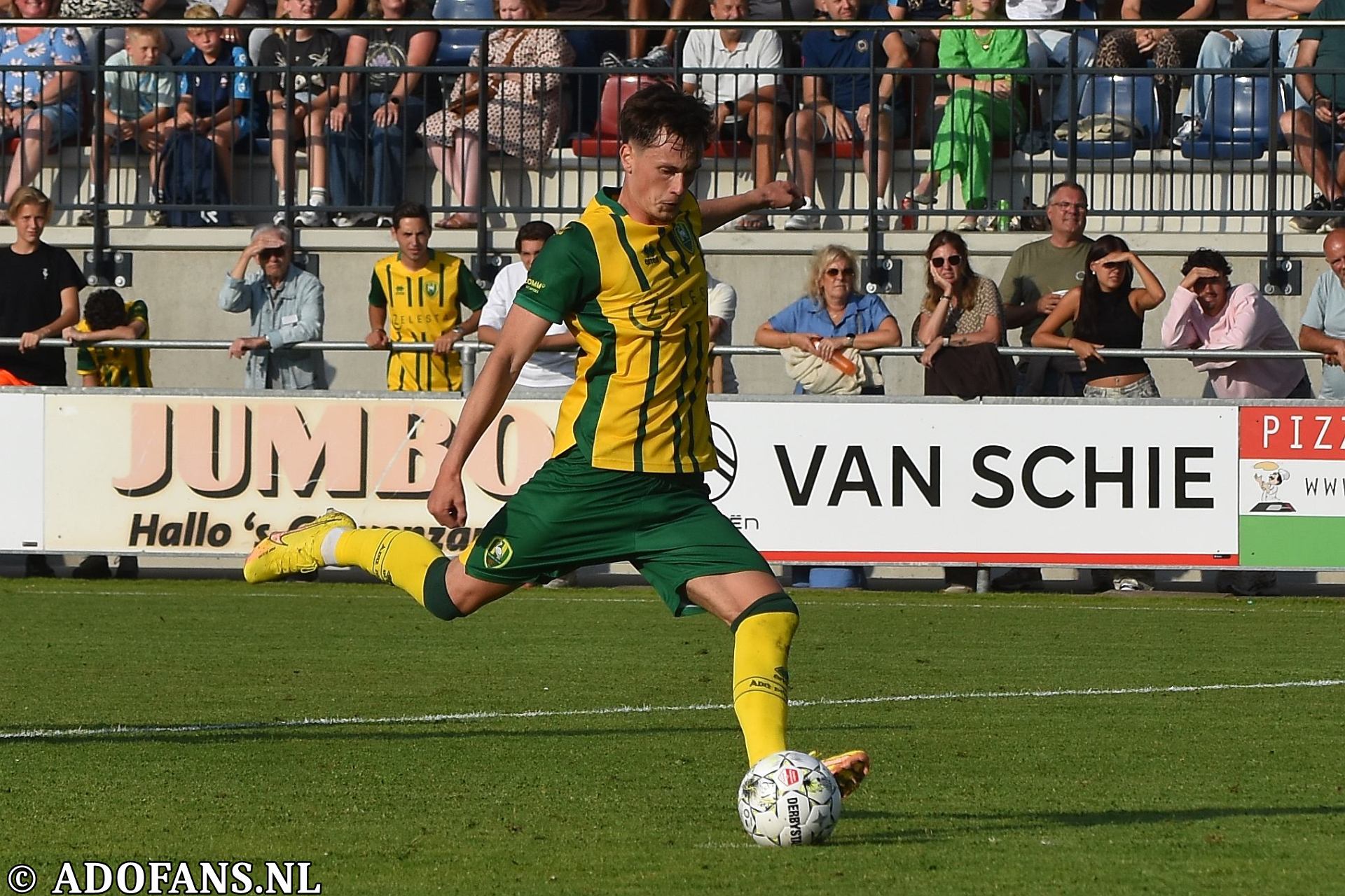 oefenwedstrijd Westlands elftal ADO Den Haag