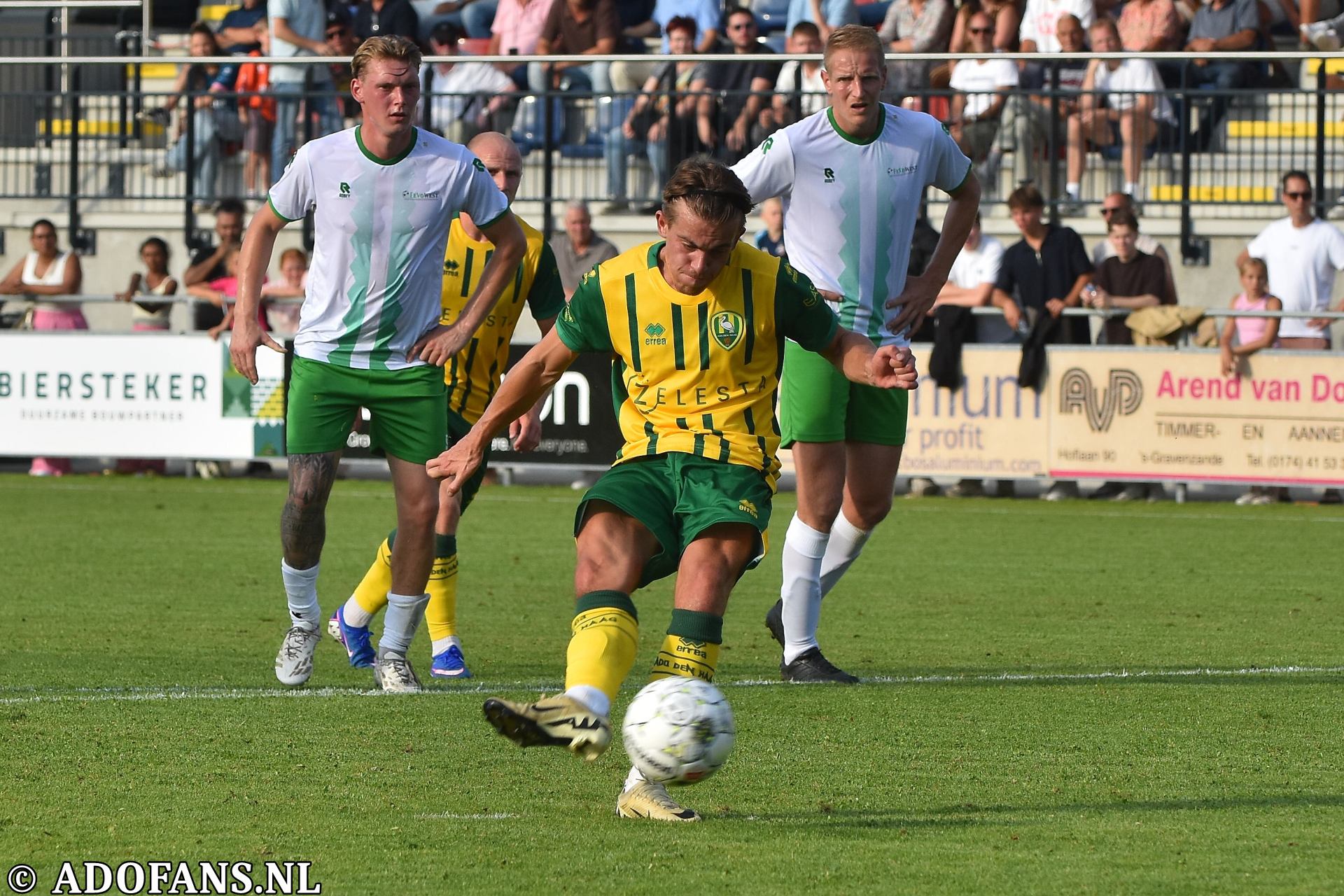 oefenwedstrijd Westlands elftal ADO Den Haag