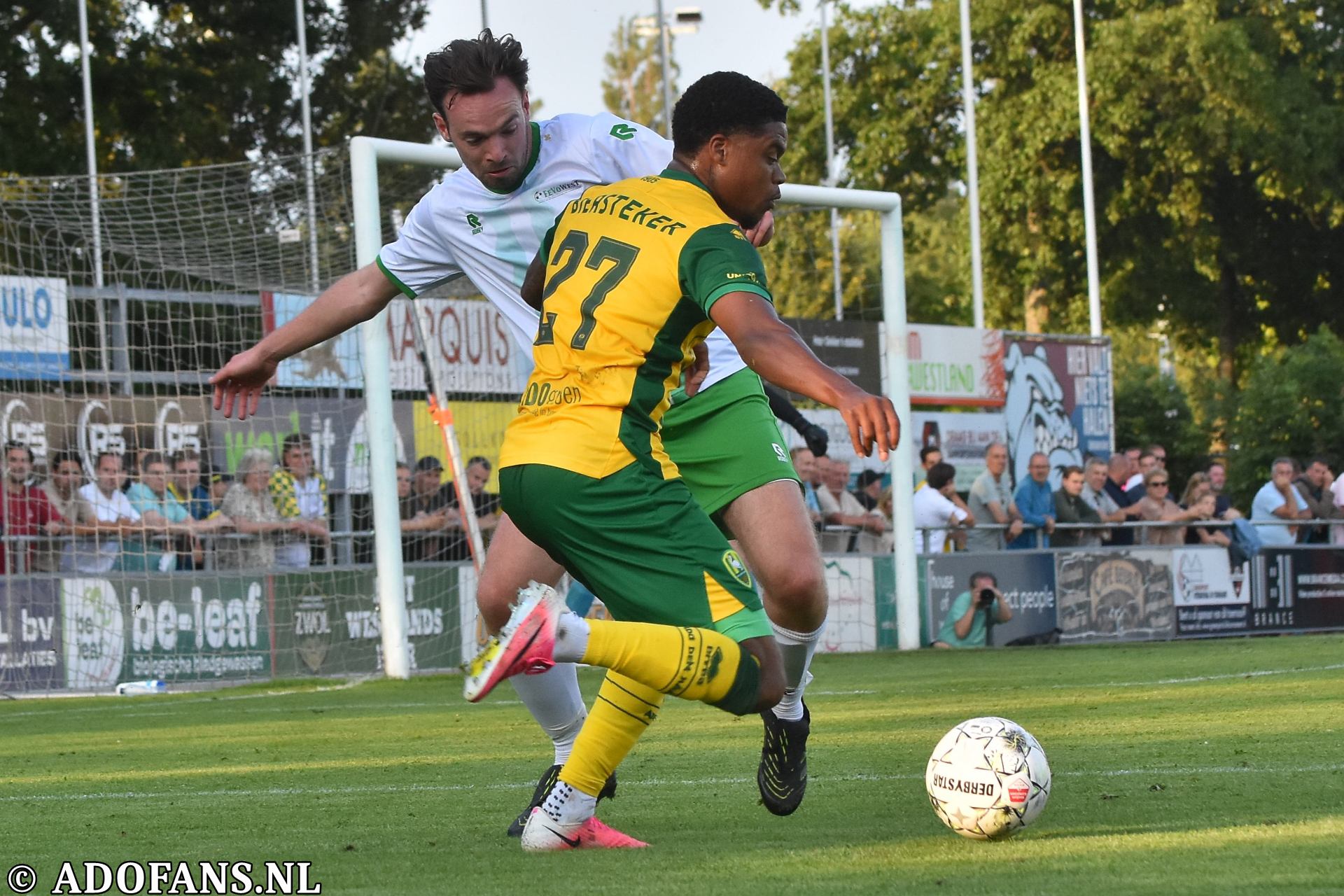 oefenwedstrijd Westlands elftal ADO Den Haag