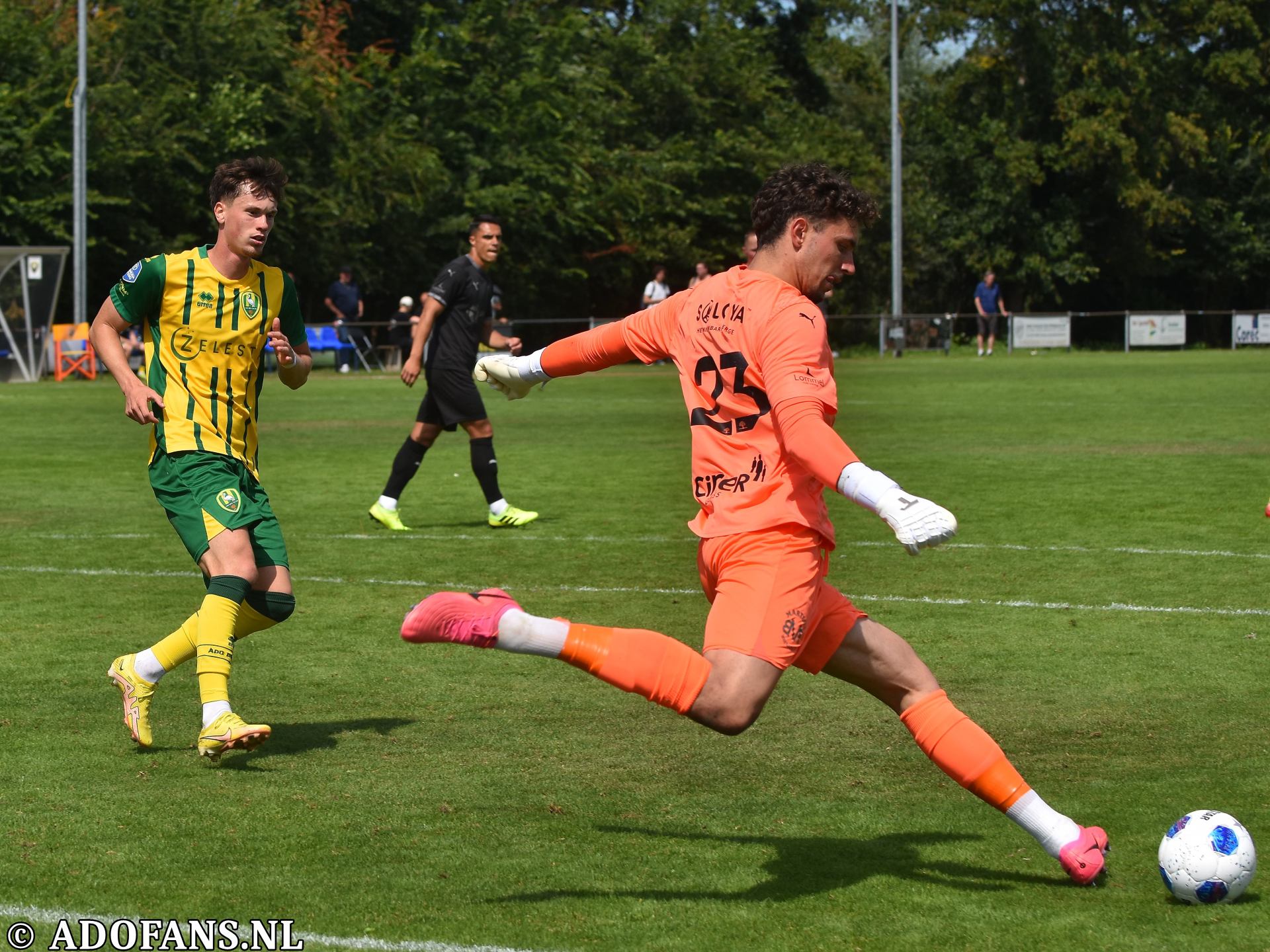 ADO Den Haag Lomel SK oefenwedstrijd