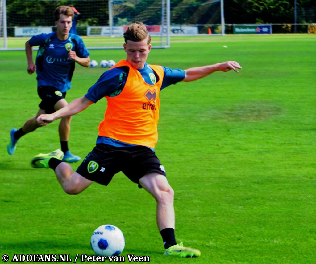 Trainingskamp ADO Den Haag Burgh-Kaamstede