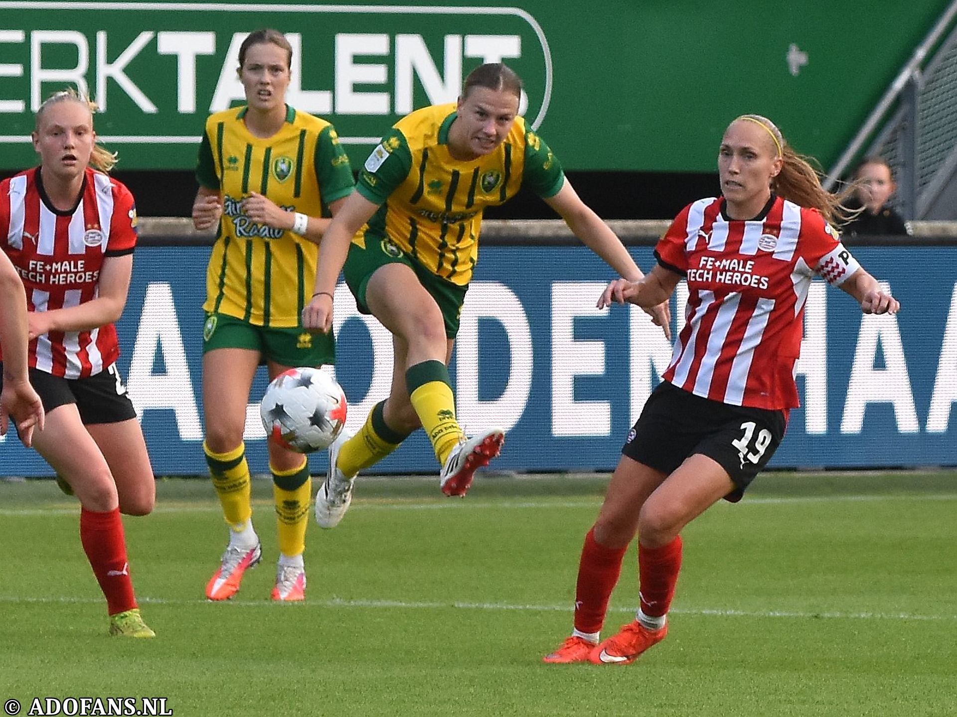 Vrouwen eredivisie ADO Den Haag PSV Eindhoven