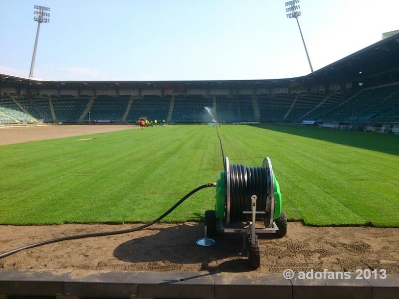 Nieuwe grasmat voor ADO Den Haag