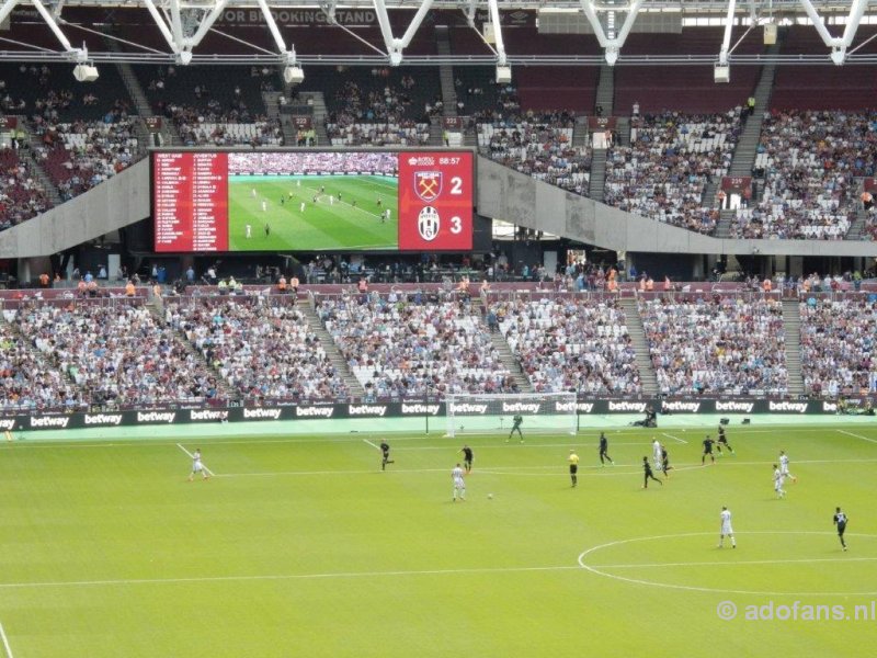 West Ham United - Juventus (opening London Stadium)