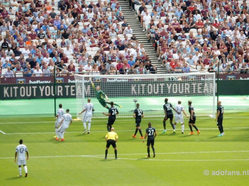 West Ham United - Juventus (opening London Stadium)