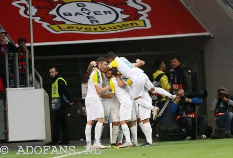 adofans visit, Bayer 04 leverkussen Larnake. Dennis iep, Hector Hevel ,ADO Den Haag