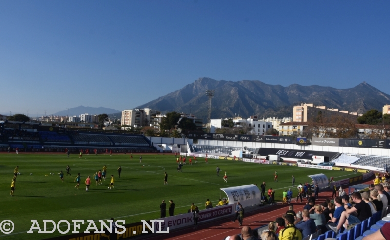 ADO Den Haag fan op bezoek in bij het trainingskamp Spanje