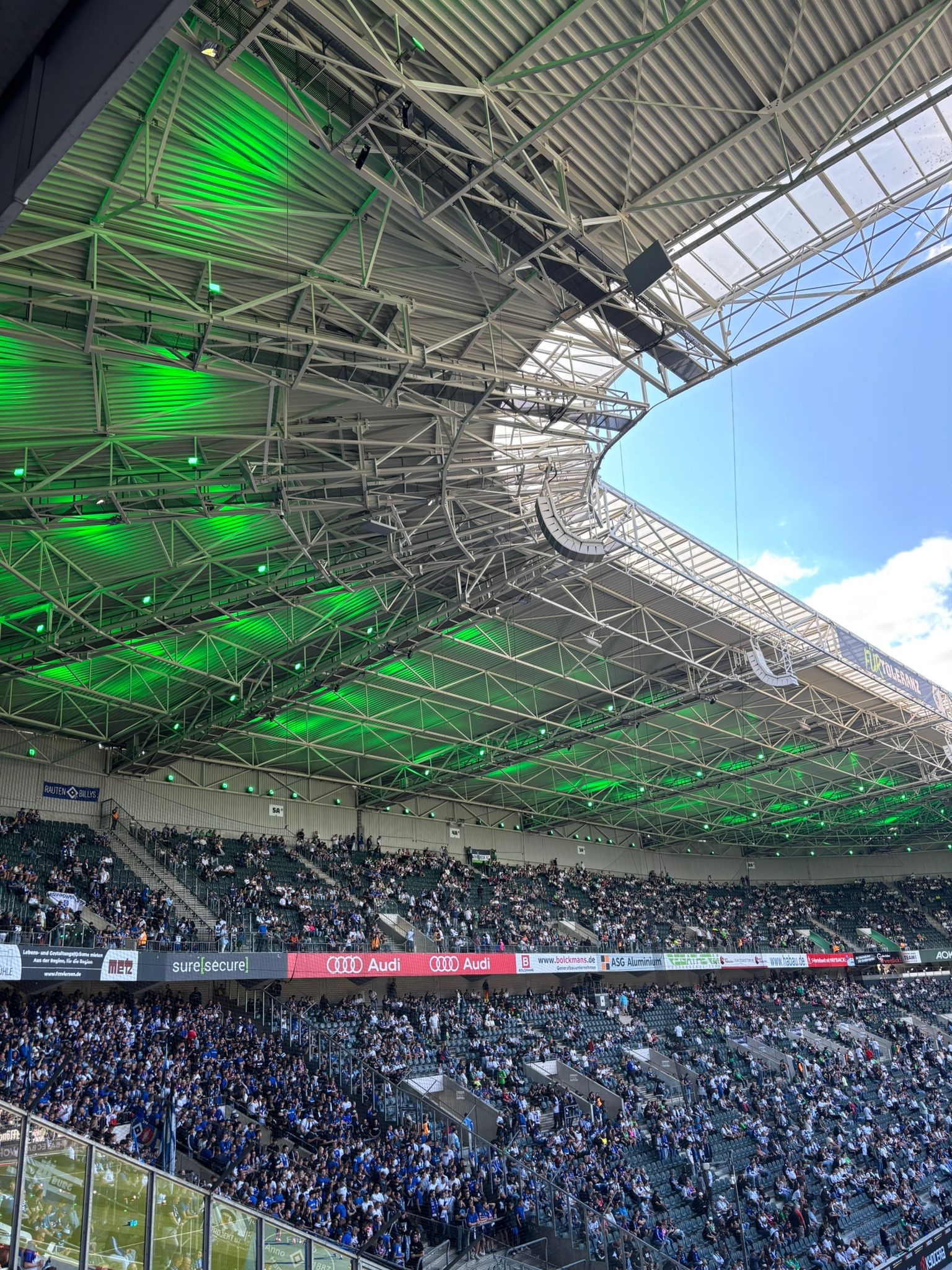 ADOfans visit: Borussia Mönchengladbach - Hamburger Sport-Verein